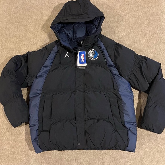 Nike Jordan NBA Dallas Mavericks Statement Black and Blue Puffer Large Jacket